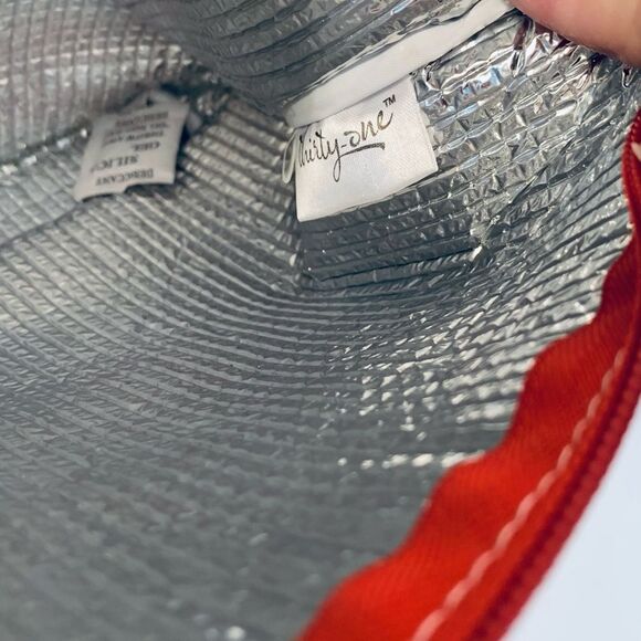 Hip waist Band and Thirty One Insulated Lunch Bag - Picture 4 of 15